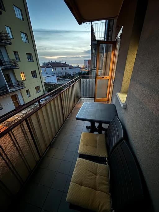 Netflix - Wi-Fi - “Fiume 19” - Apartment Trieste Ngoại thất bức ảnh